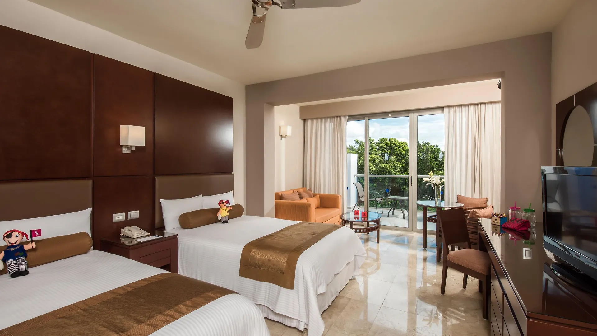 Princess Family Club Riviera Playa del Carmen Resort